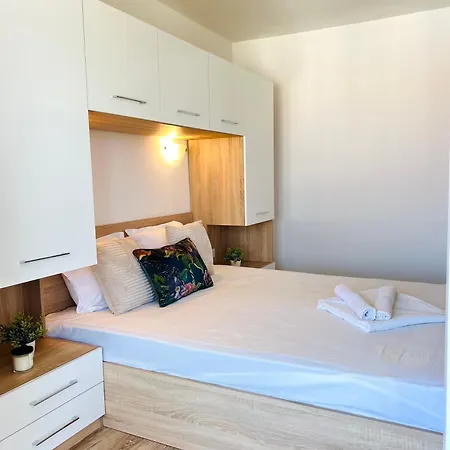 Summer Janet * ابزور