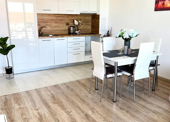 Summer Janet Апартамент